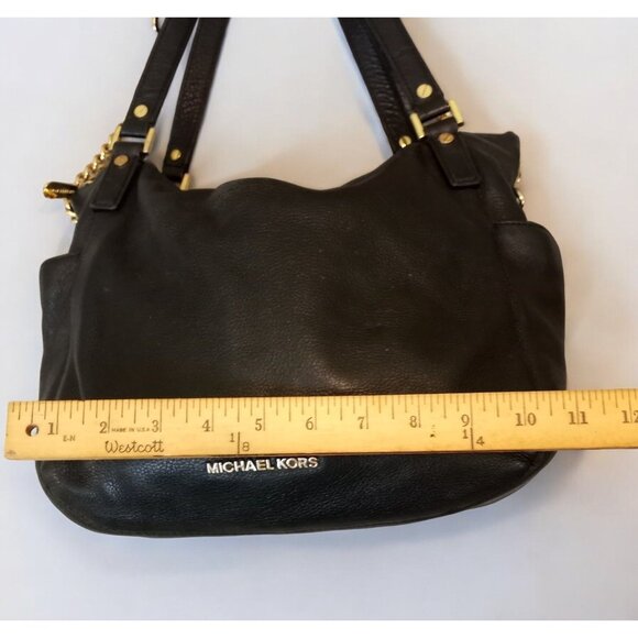 MICHAEL Michael Kors Leather Chandler  Grained Leather  Shoulder Tote - Picture 9 of 15